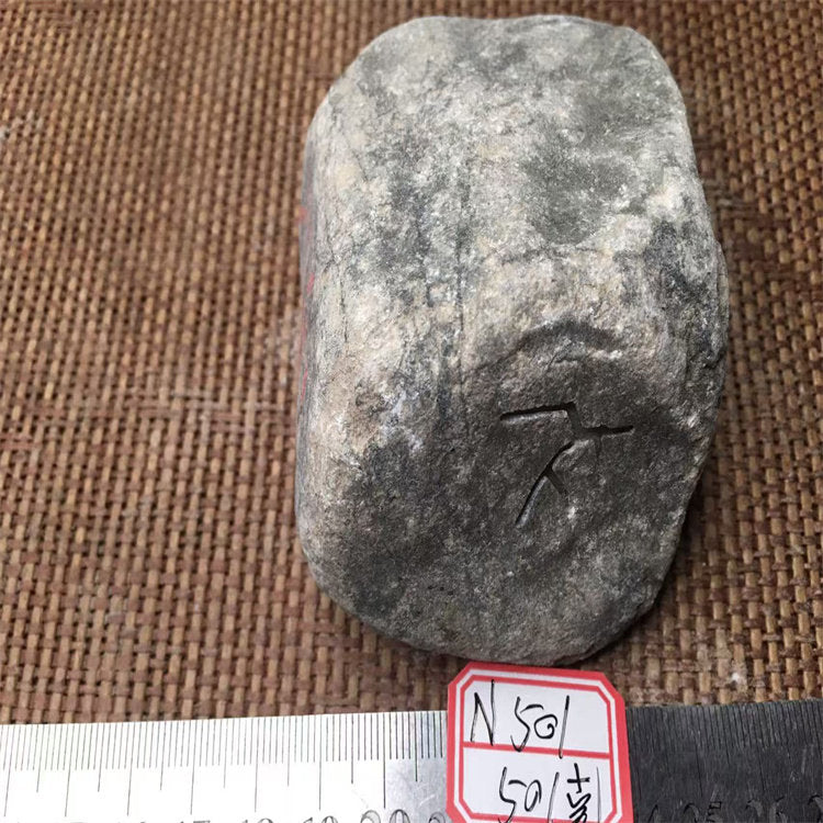 翡翠原石 NO.N501 實拍圖 01