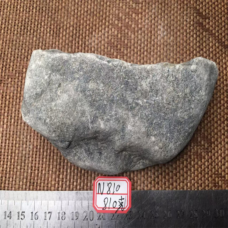 翡翠原石 NO.N816 實拍圖 02
